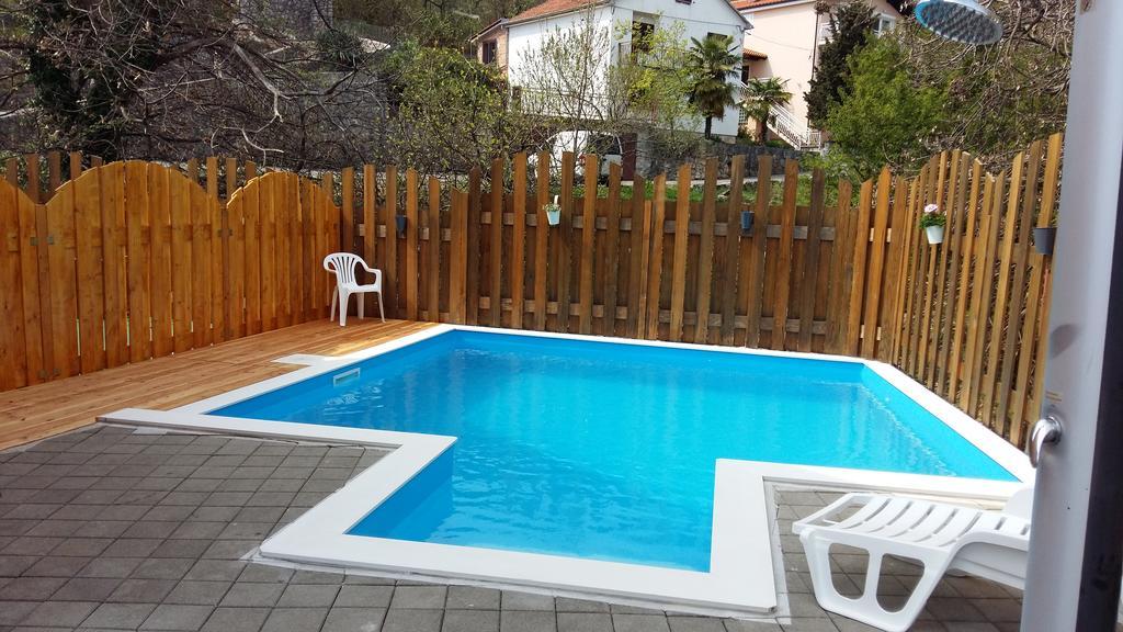 Apartman Dubravka 1 Lovran Bagian luar foto