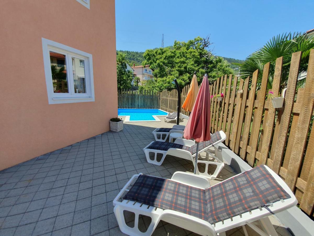 Apartman Dubravka 1 Lovran Bagian luar foto