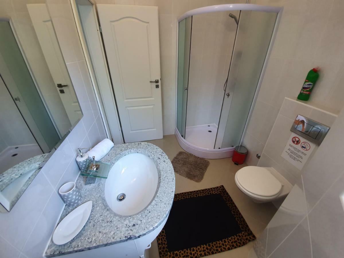 Apartman Dubravka 1 Lovran Bagian luar foto